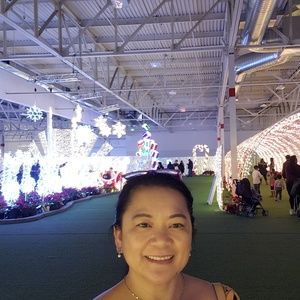 Meet your Posher, Demetria